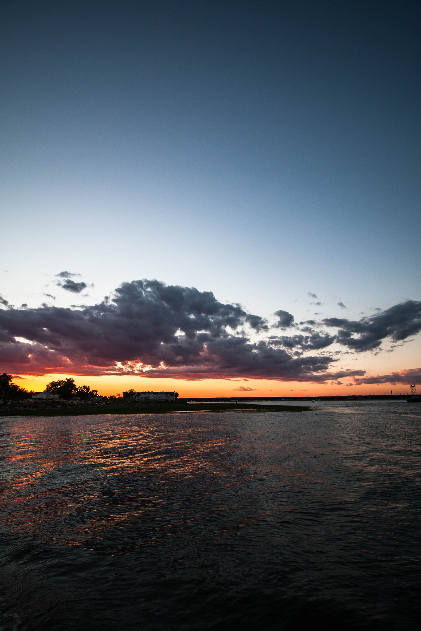 Canon EF-S 10-18mm F4.5–5.6 IS STM sample photo