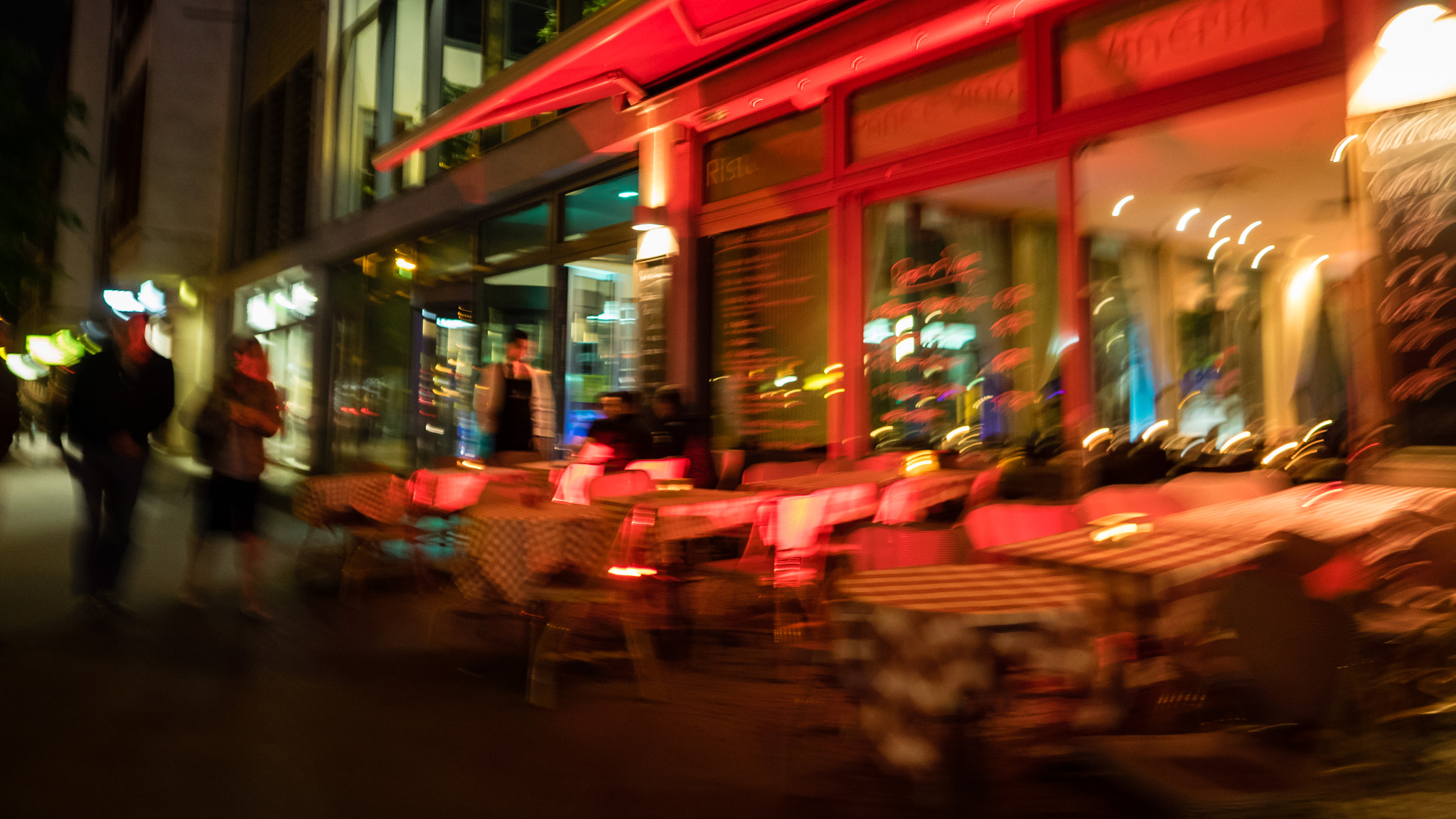 Olympus OM-D E-M1 + OLYMPUS M.12mm F2.0 sample photo. Berlin night light 3 photography