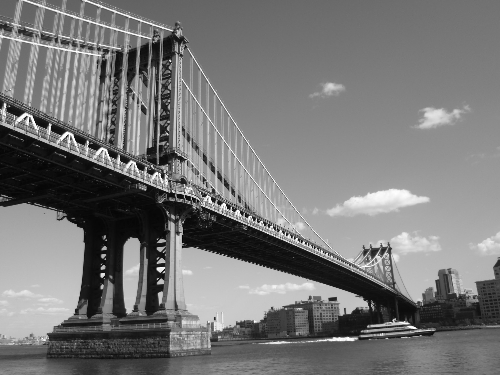 Panasonic DMC-FS10 sample photo. Brooklyn bridge photography