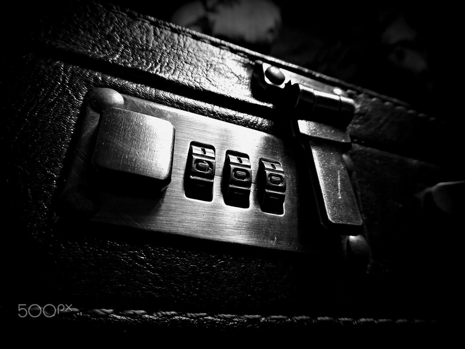 Samsung WB35F/WB36F/WB37F sample photo. Black & white photography