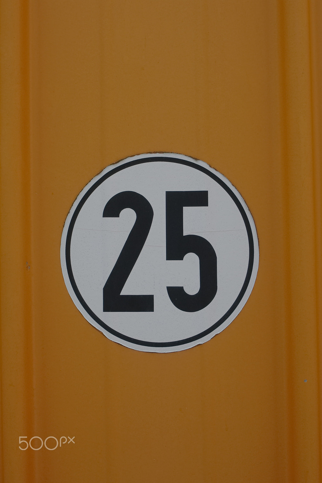 Pentax *ist D sample photo. Speed limit sign 25 photography