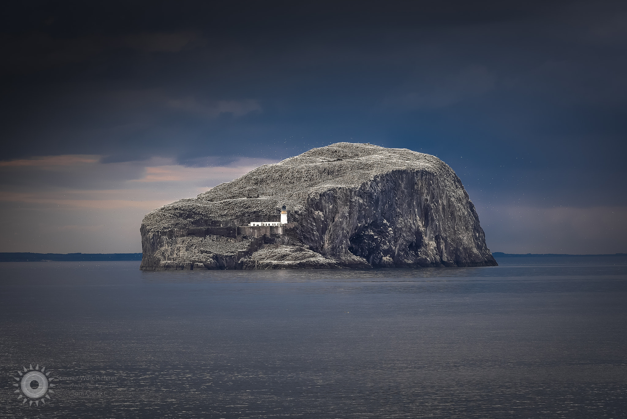 AF Zoom-Nikkor 80-200mm f/2.8 ED sample photo. Bass rock photography