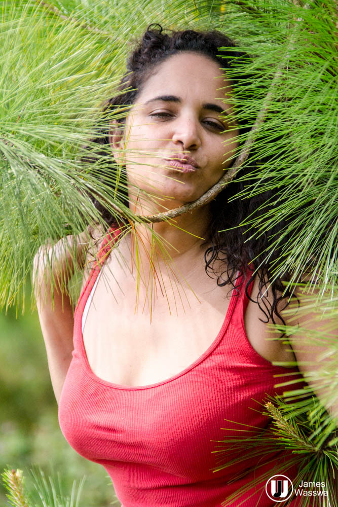 Nikon D3100 sample photo. Flying kiss photography