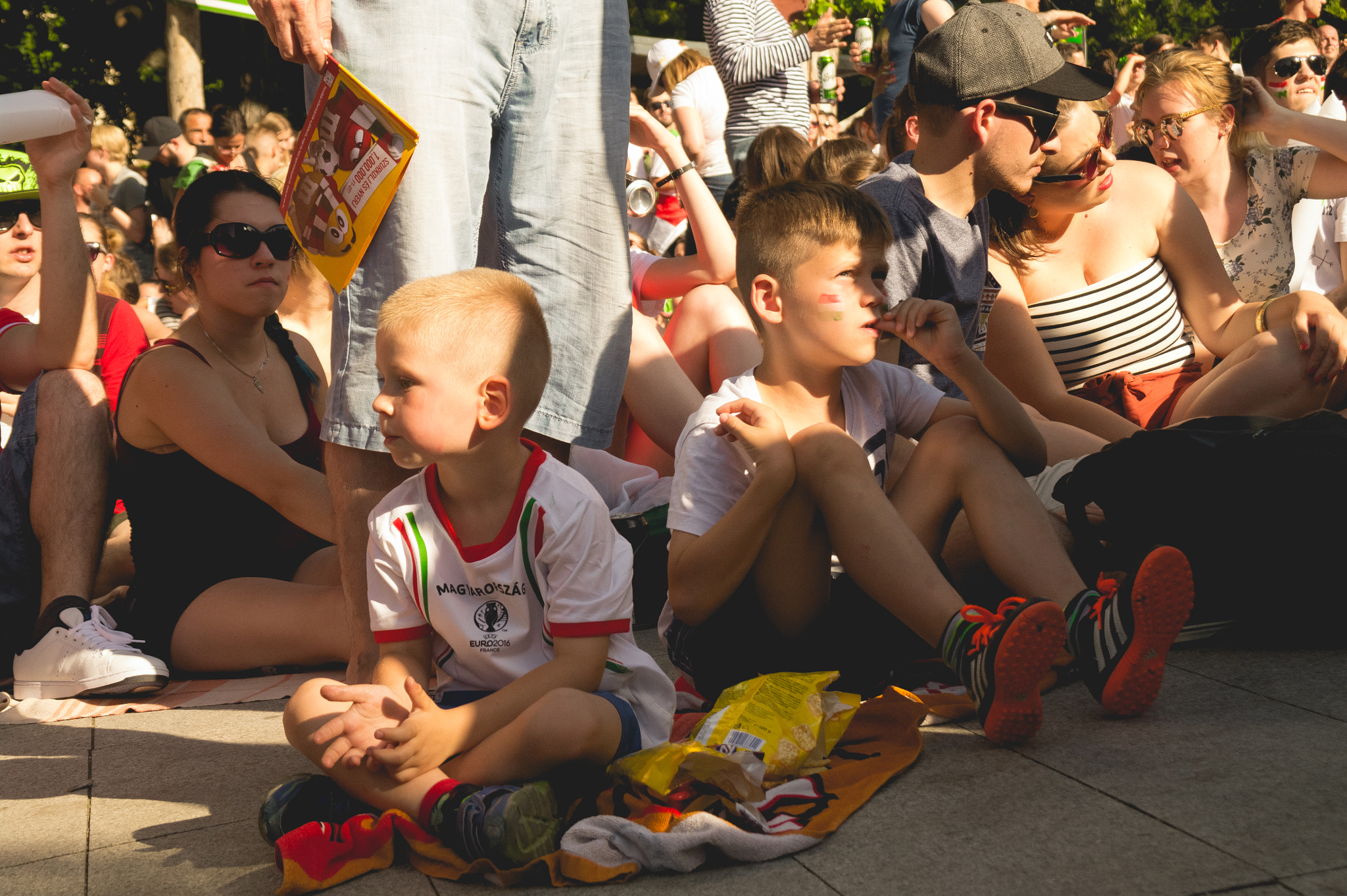 Samsung NX10 sample photo. On the streets of budapest photography