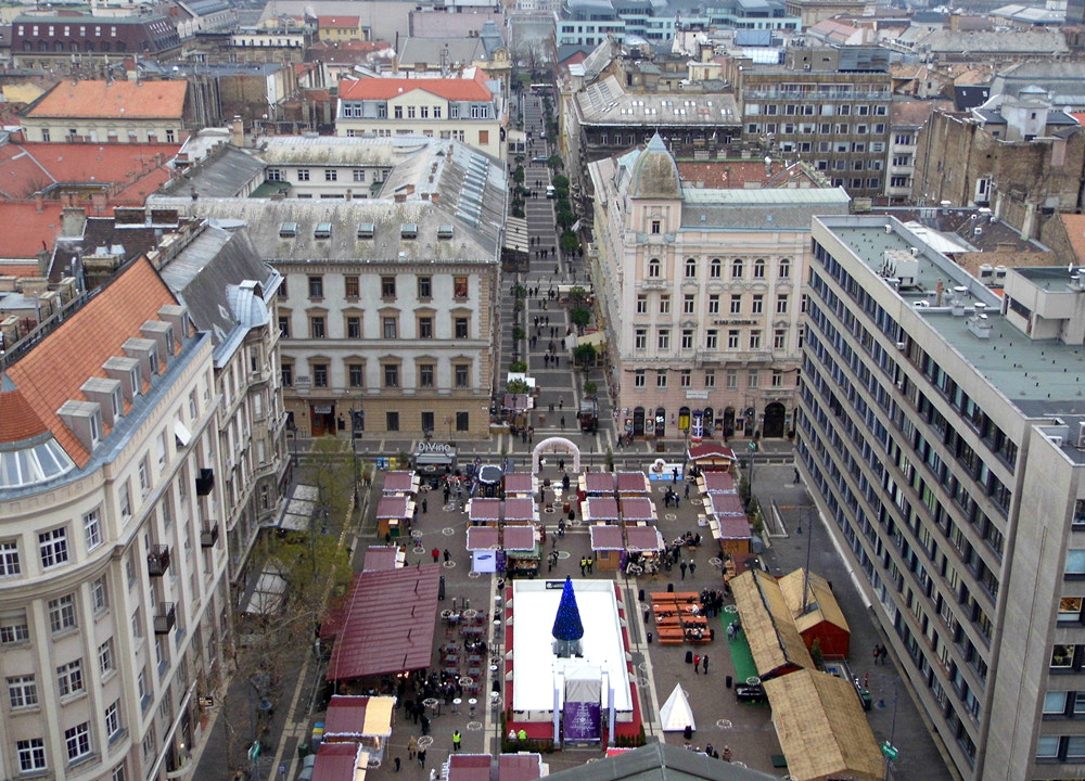 Panasonic Lumix DMC-LZ30 sample photo. Basilica square & beyond. photography