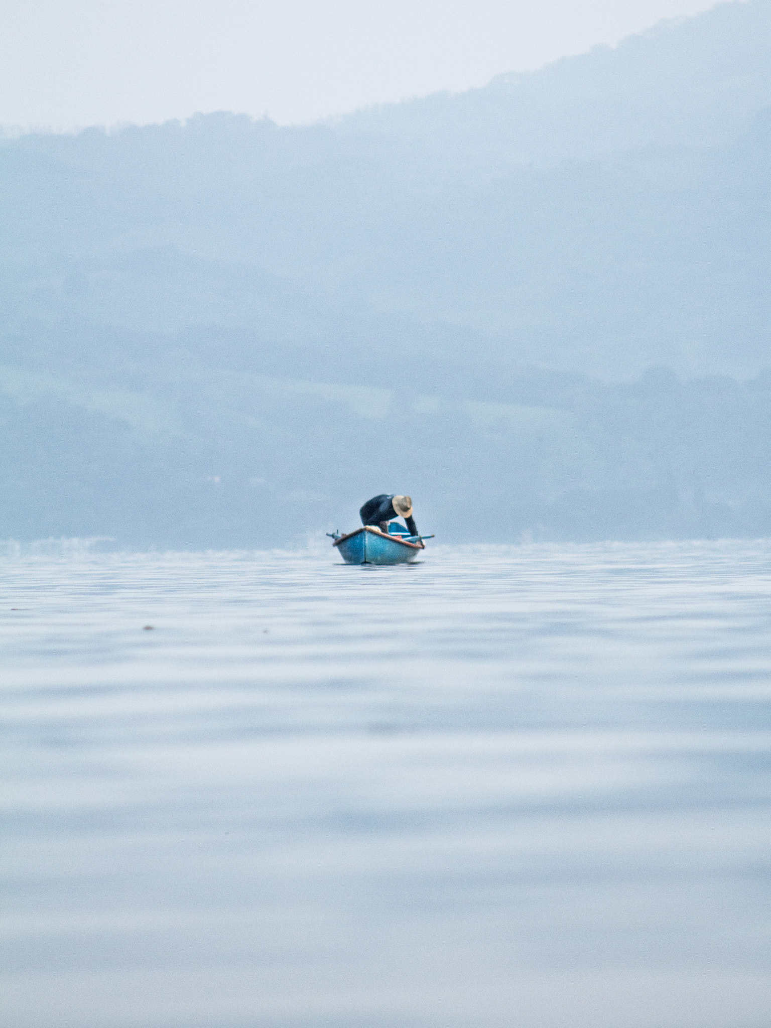 Canon EF 75-300mm f/4-5.6 USM sample photo. The fisherman photography
