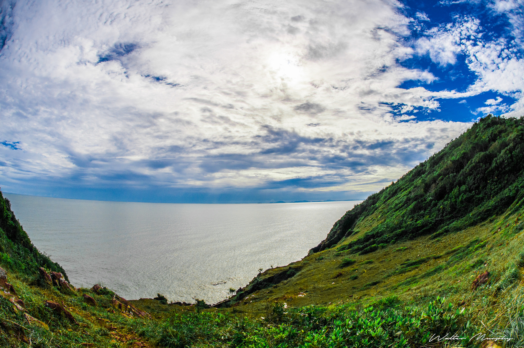 Nikon AF DX Fisheye-Nikkor 10.5mm F2.8G ED sample photo. Sunshine on gulf of thailand photography