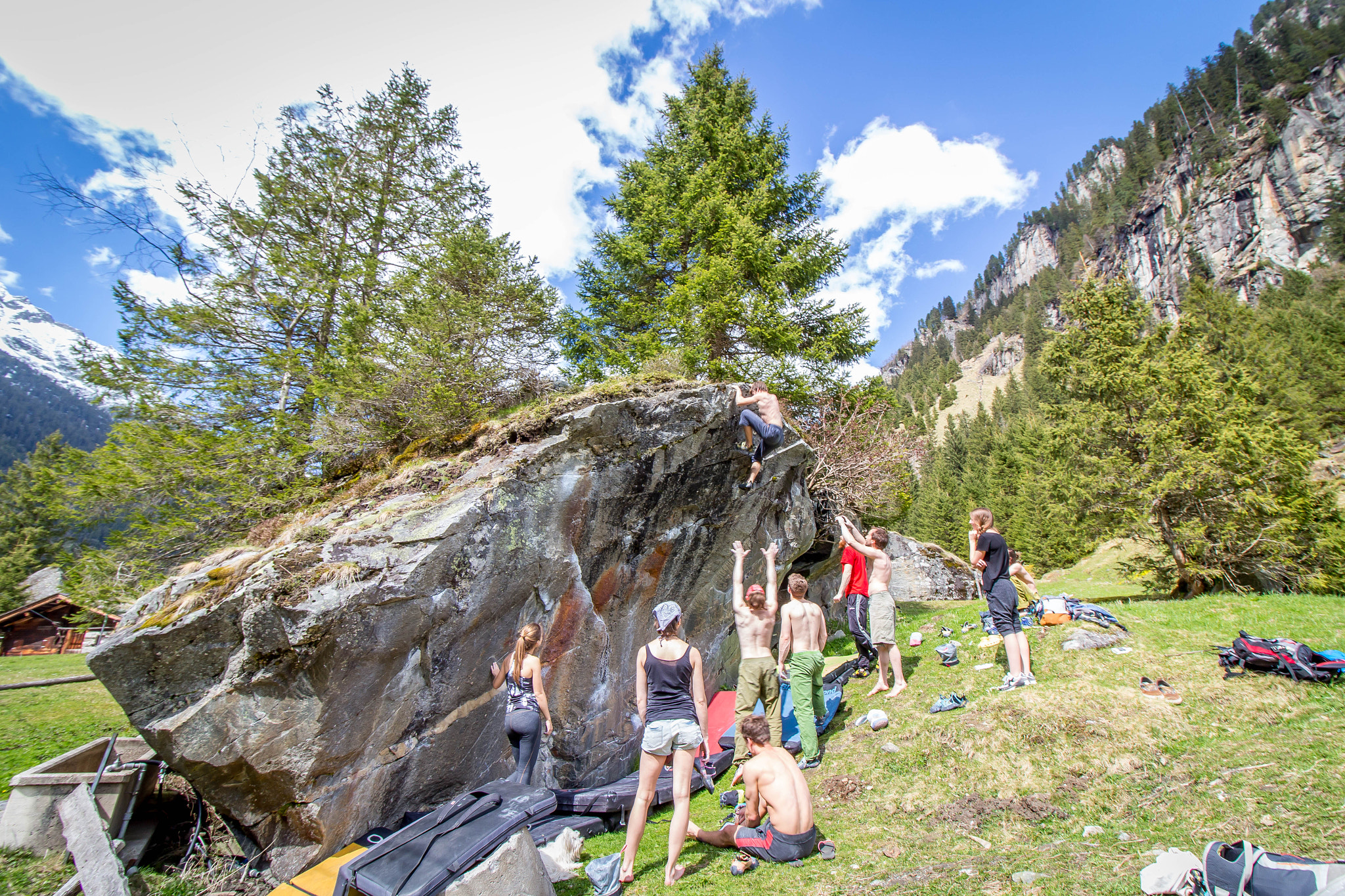 Canon EF-S 10-18mm F4.5–5.6 IS STM sample photo. Bouldering-zillertal photography