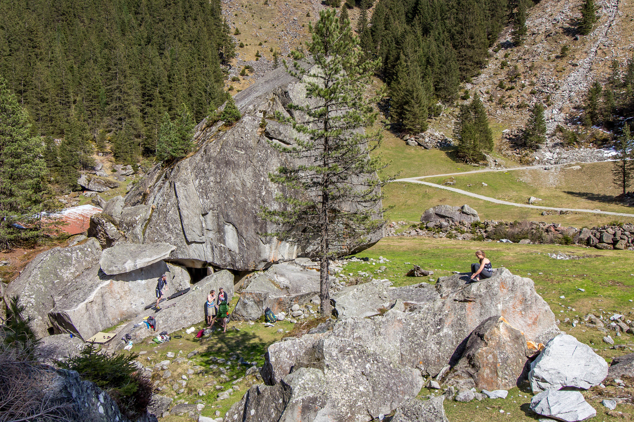 Canon EF-S 10-18mm F4.5–5.6 IS STM sample photo. Bouldering-zillertal photography