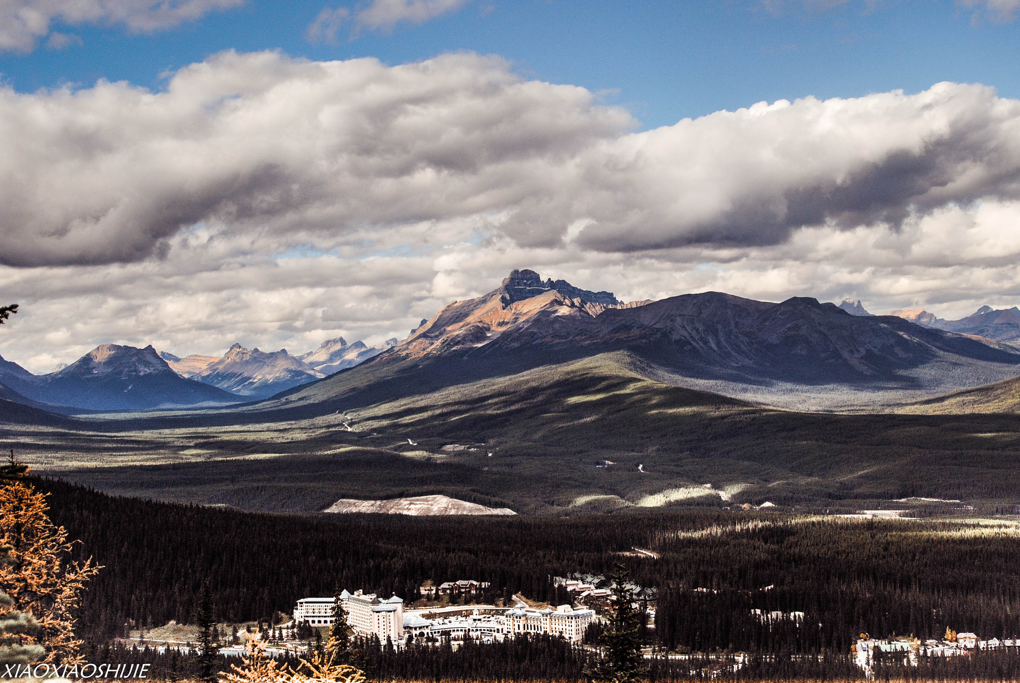 Nikon D3000 sample photo. View from saddleback pass photography