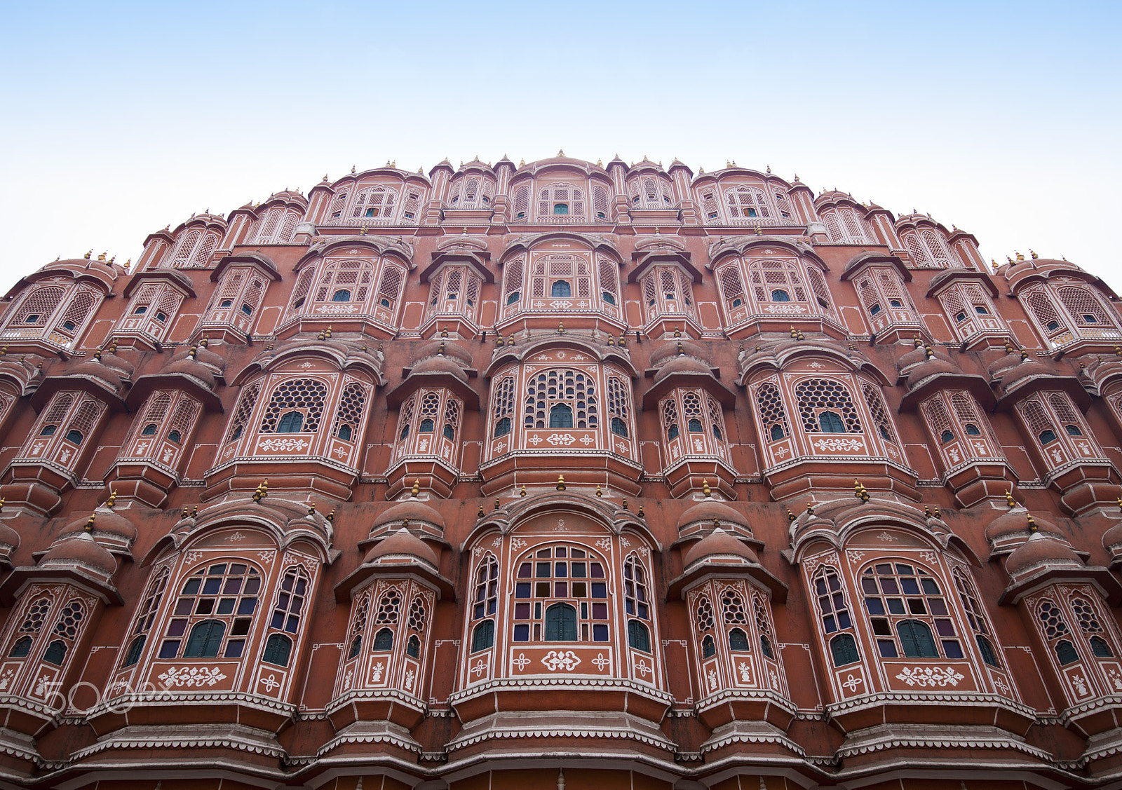 Canon EOS 500D (EOS Rebel T1i / EOS Kiss X3) + Canon EF 16-35mm F4L IS USM sample photo. Hawa mahal photography