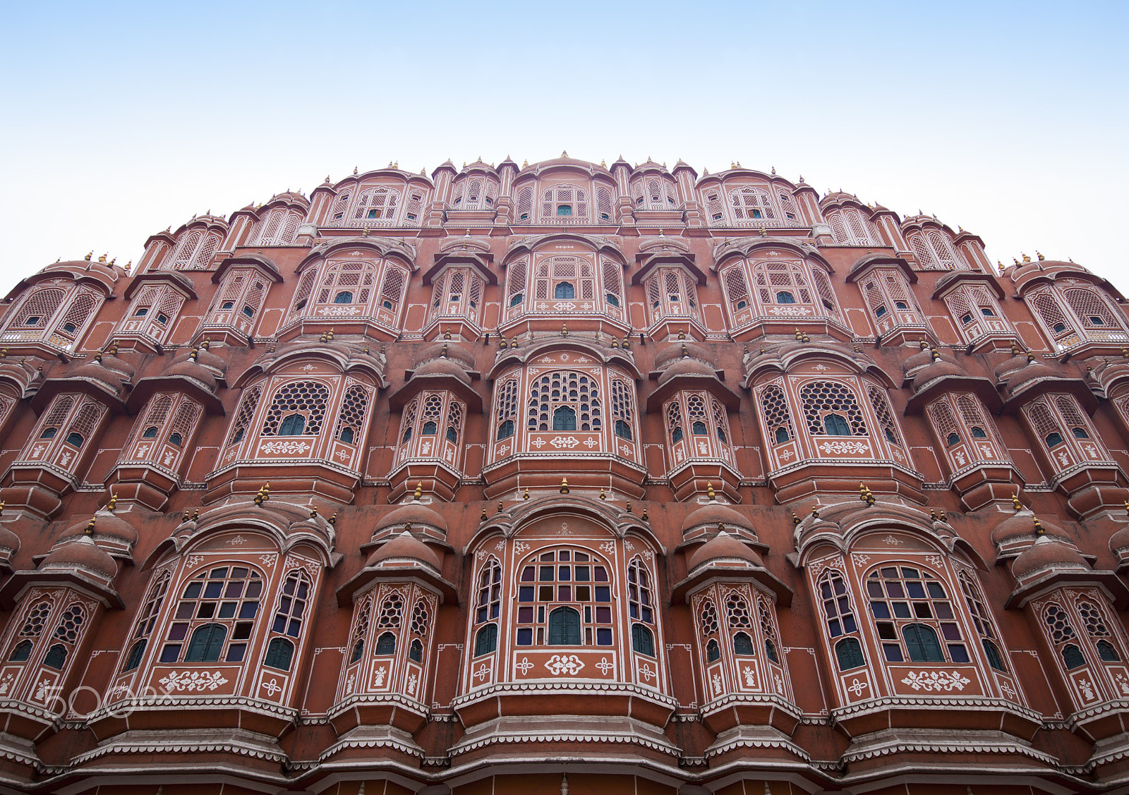Canon EOS 500D (EOS Rebel T1i / EOS Kiss X3) + Canon EF 16-35mm F4L IS USM sample photo. Hawa mahal photography