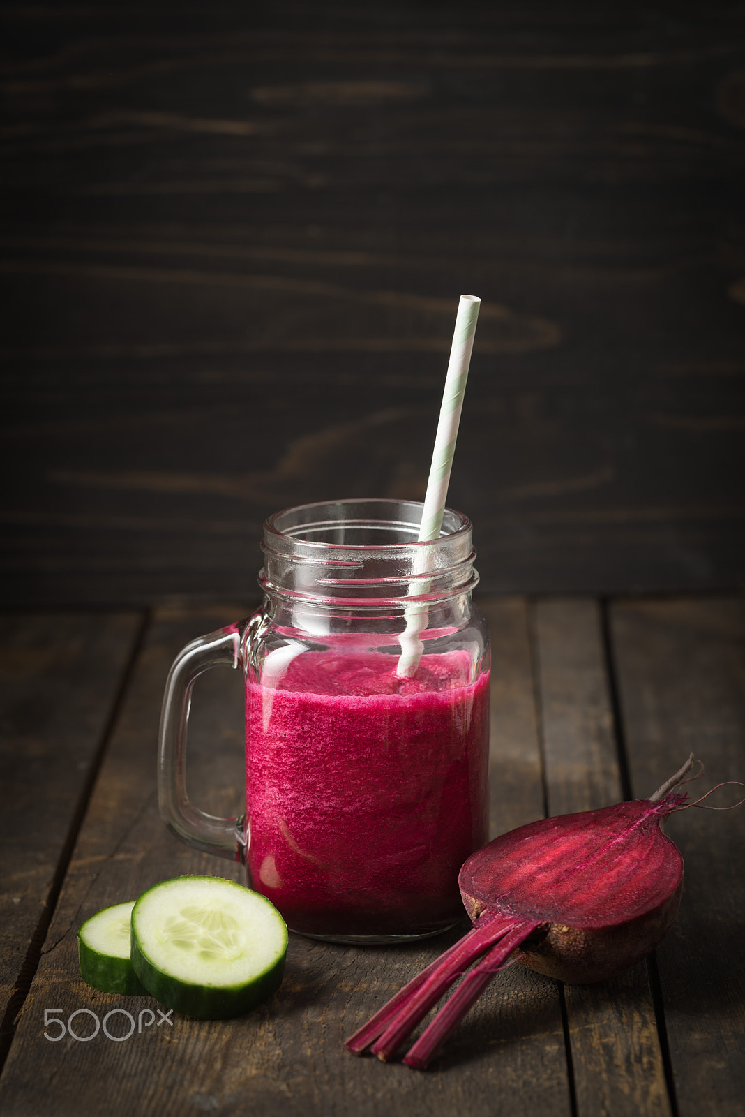 Sony a7R + Canon EF 100mm F2.8L Macro IS USM sample photo. Smoothie in a glass photography