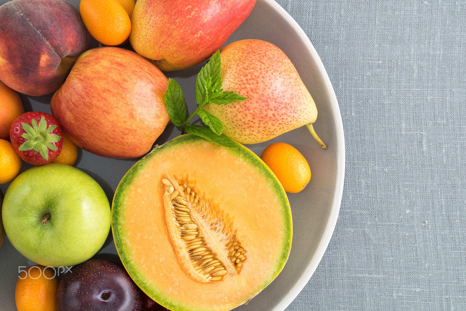 Sony a7R + Canon EF 100mm F2.8L Macro IS USM sample photo. Fruits on a plate photography