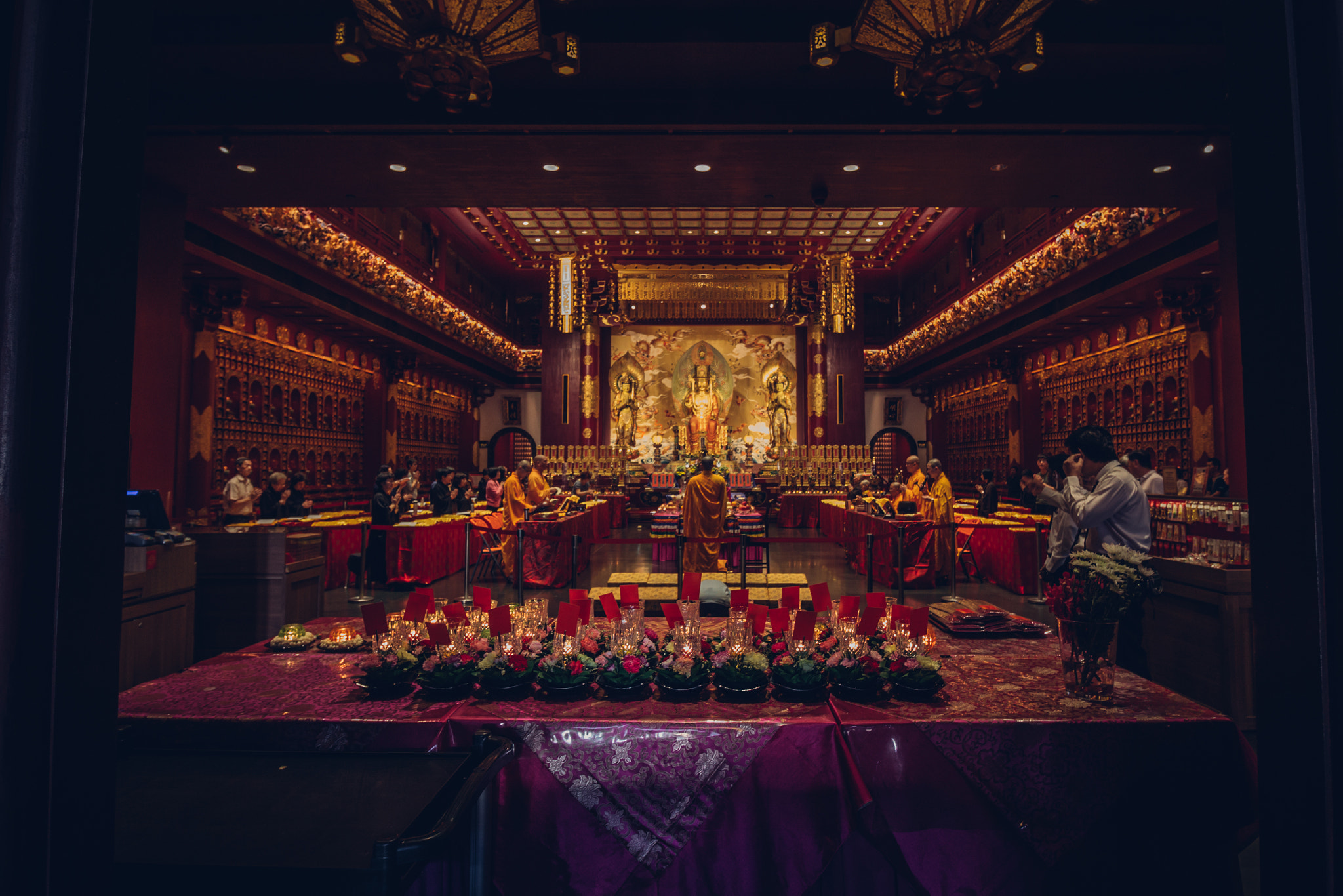 Canon EF-S 10-18mm F4.5–5.6 IS STM sample photo. Chinatown photography