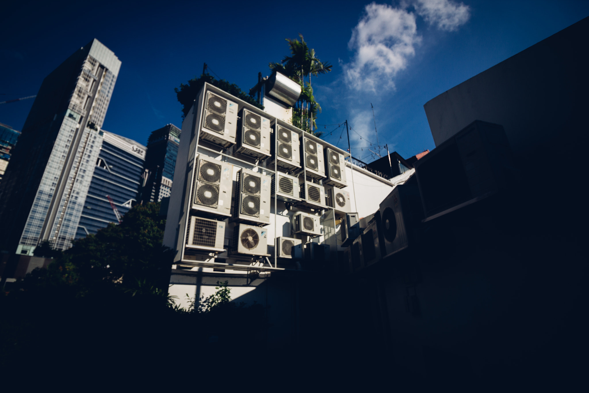 Canon EF-S 10-18mm F4.5–5.6 IS STM sample photo. Chinatown photography