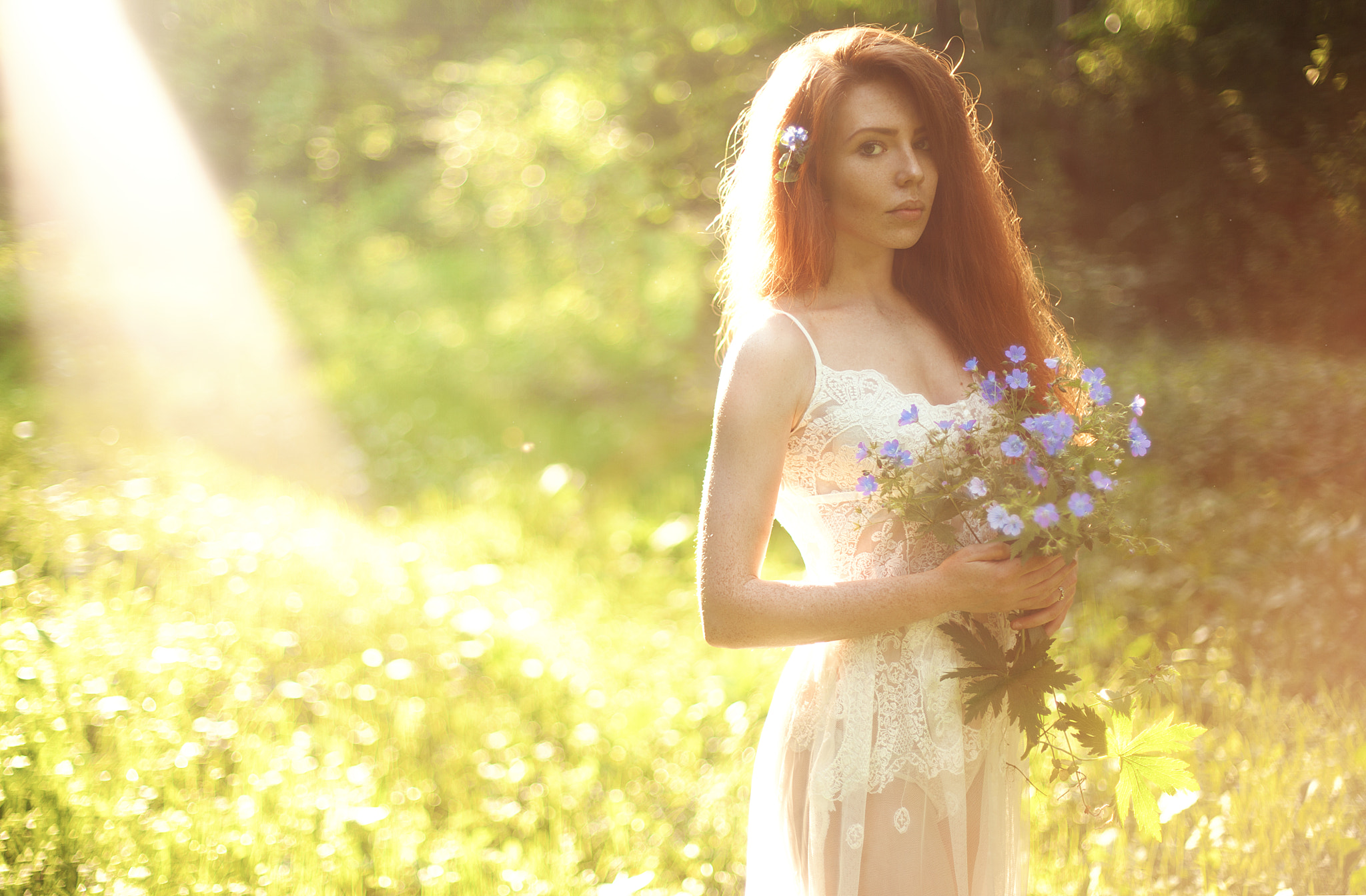 Canon EOS 5D Mark II + Canon EF 50mm F1.4 USM sample photo. Red girl photography