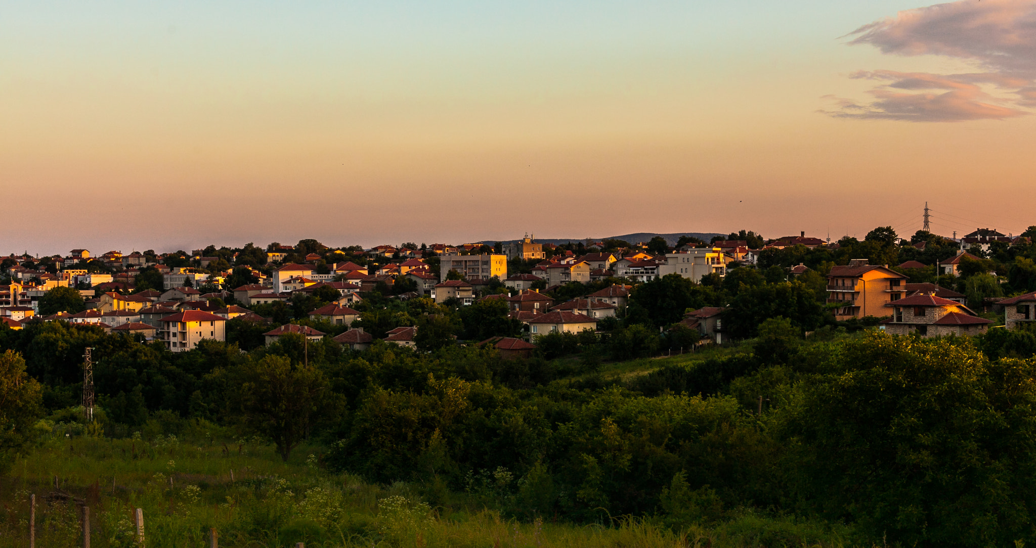 Canon EF 50mm F1.4 USM sample photo. Roof photography