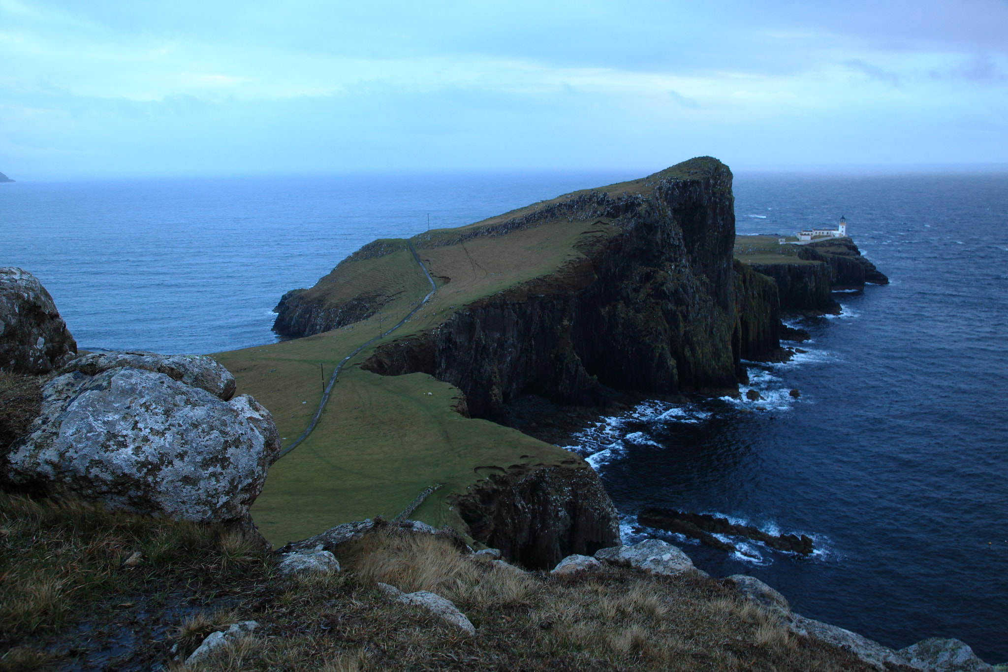 Canon EF 24-105mm F4L IS USM sample photo. Neist point.jpg photography