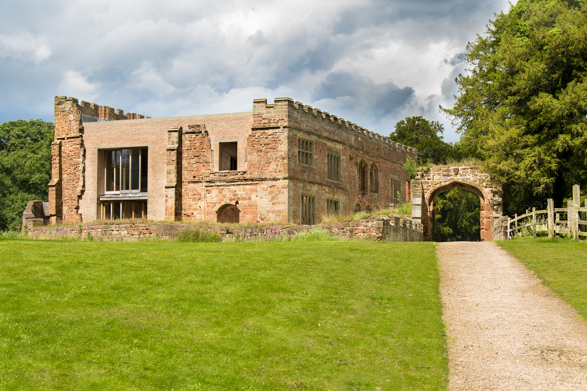 Canon EF 24-105mm F3.5-5.6 IS STM sample photo. Astley castle photography