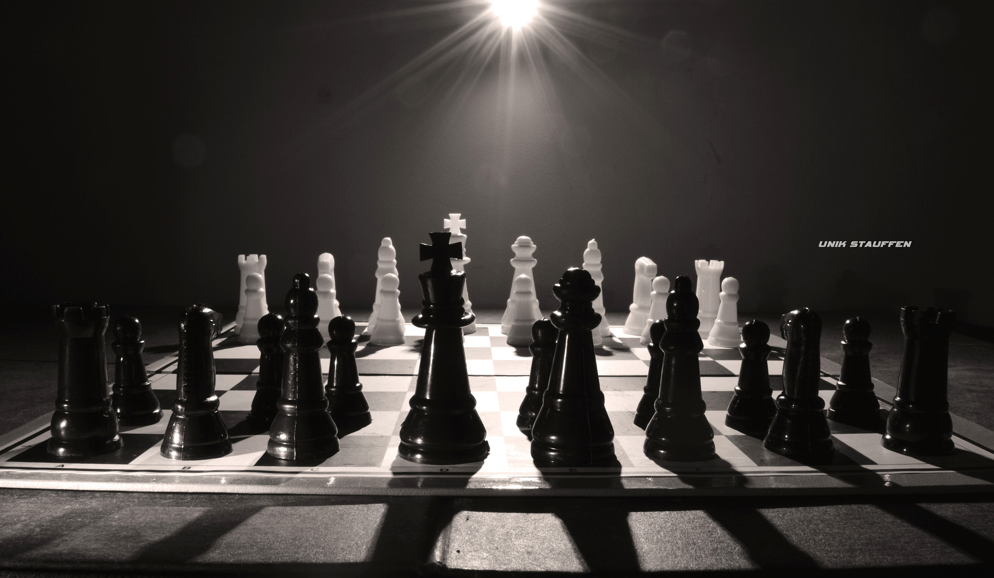 AF Zoom-Nikkor 35-80mm f/4-5.6D N sample photo. Chess photography