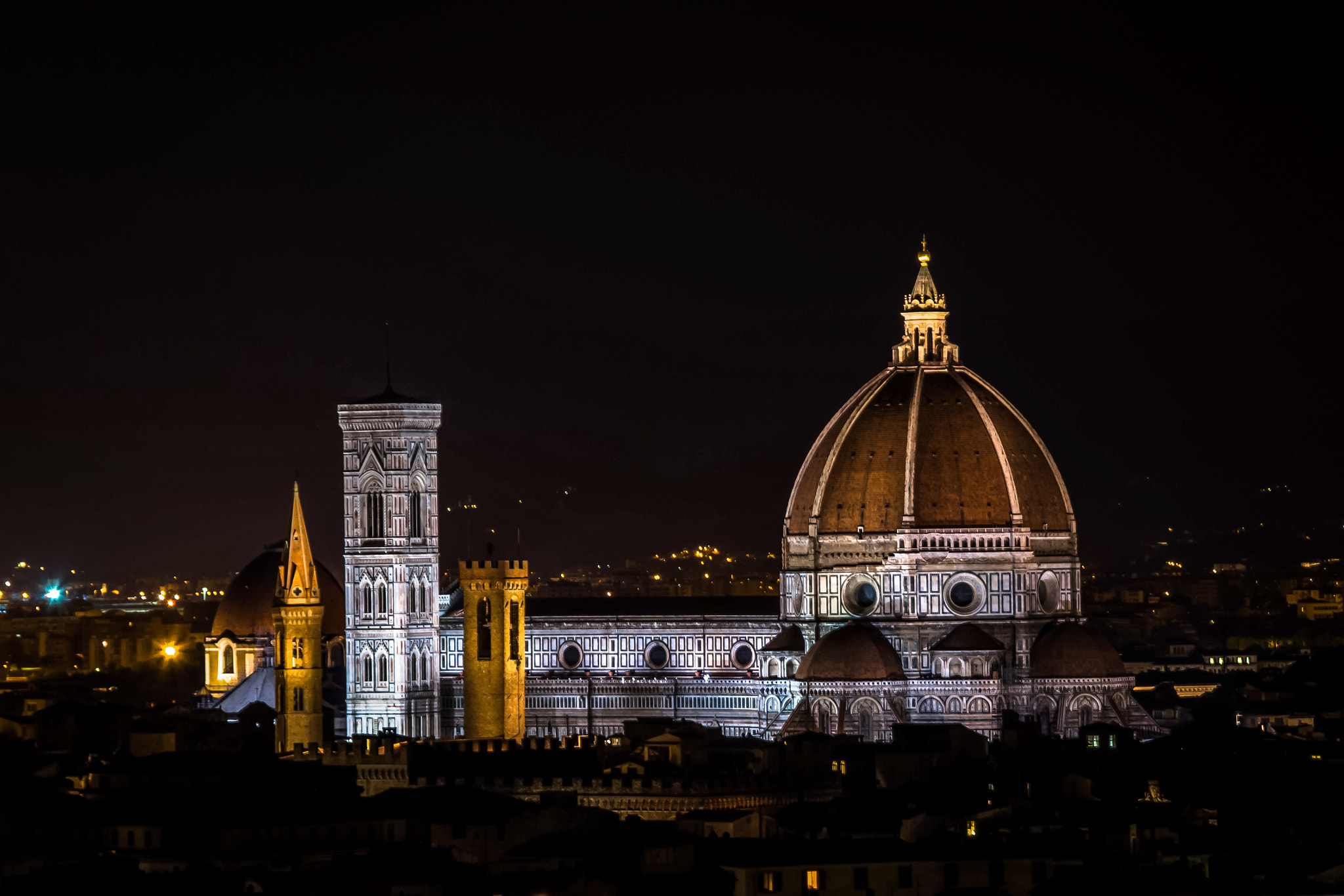 Canon EOS 100D (EOS Rebel SL1 / EOS Kiss X7) + Sigma 18-125mm F3.8-5.6 DC OS HSM sample photo. Santa maria del fiore - florence photography