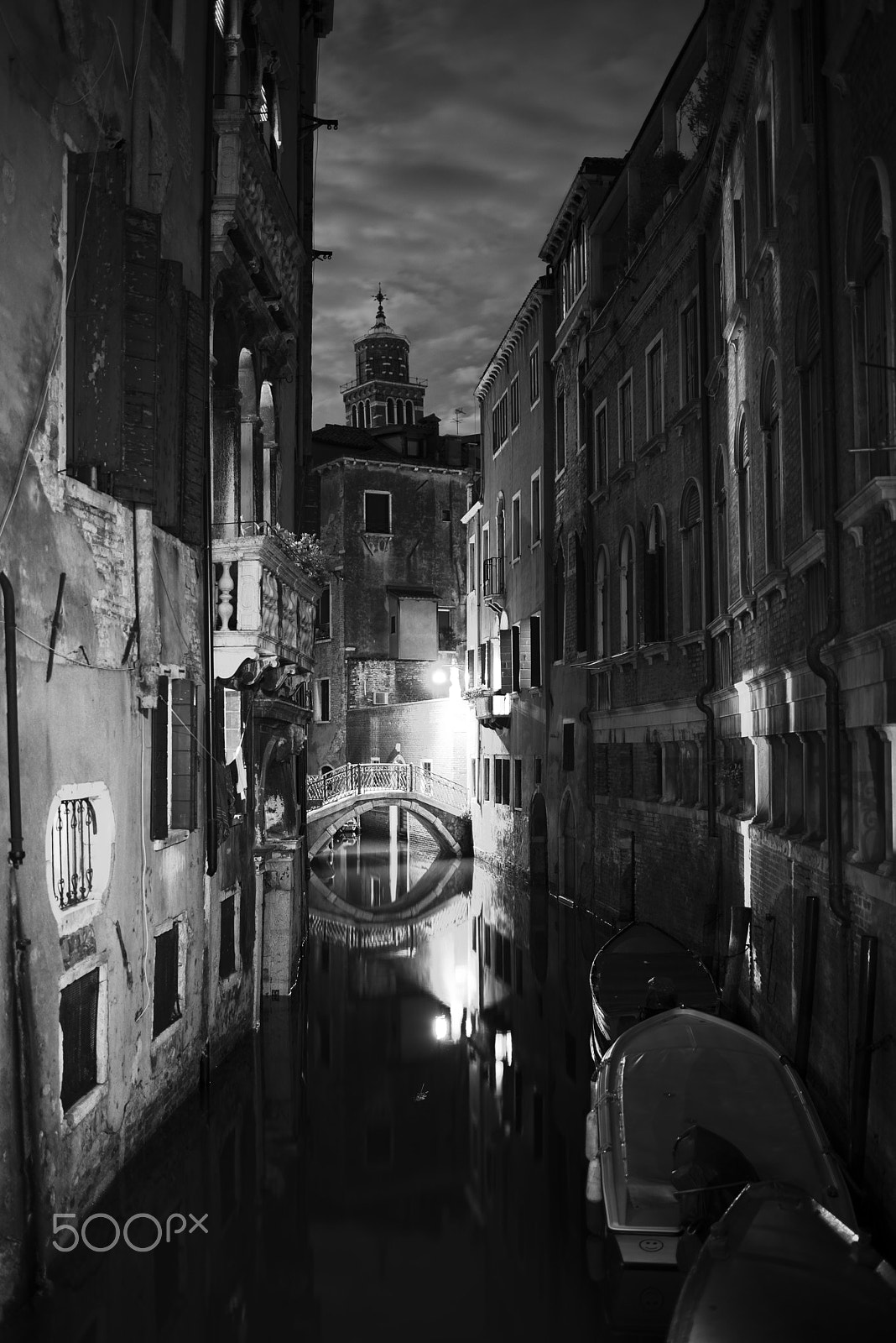 Nikon D800E + Nikon AF-S Nikkor 35mm F1.4G sample photo. Canal photography