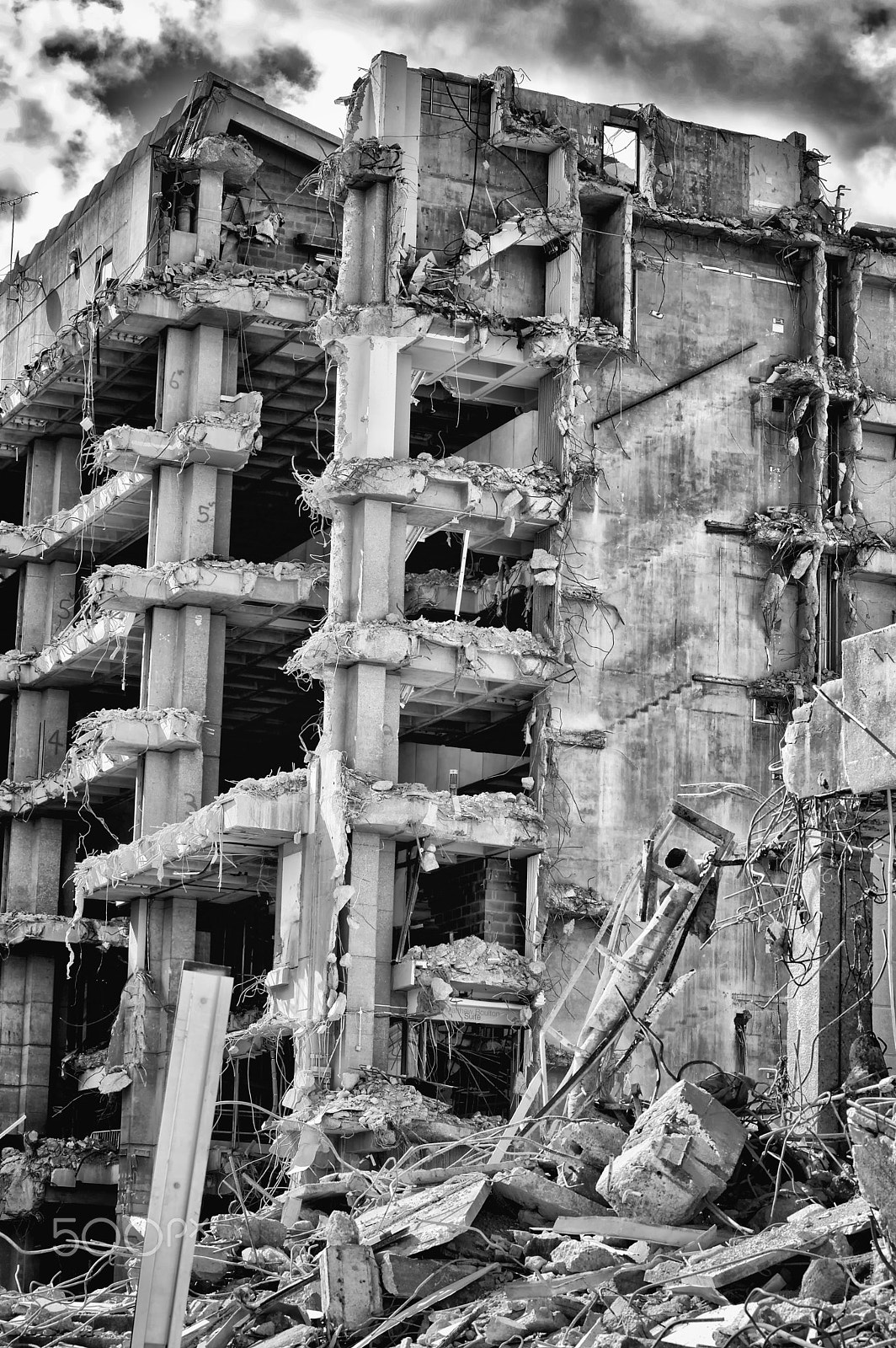 Sigma 50-150mm F2.8 EX APO DC HSM II sample photo. B'ham old libry b&w copy photography