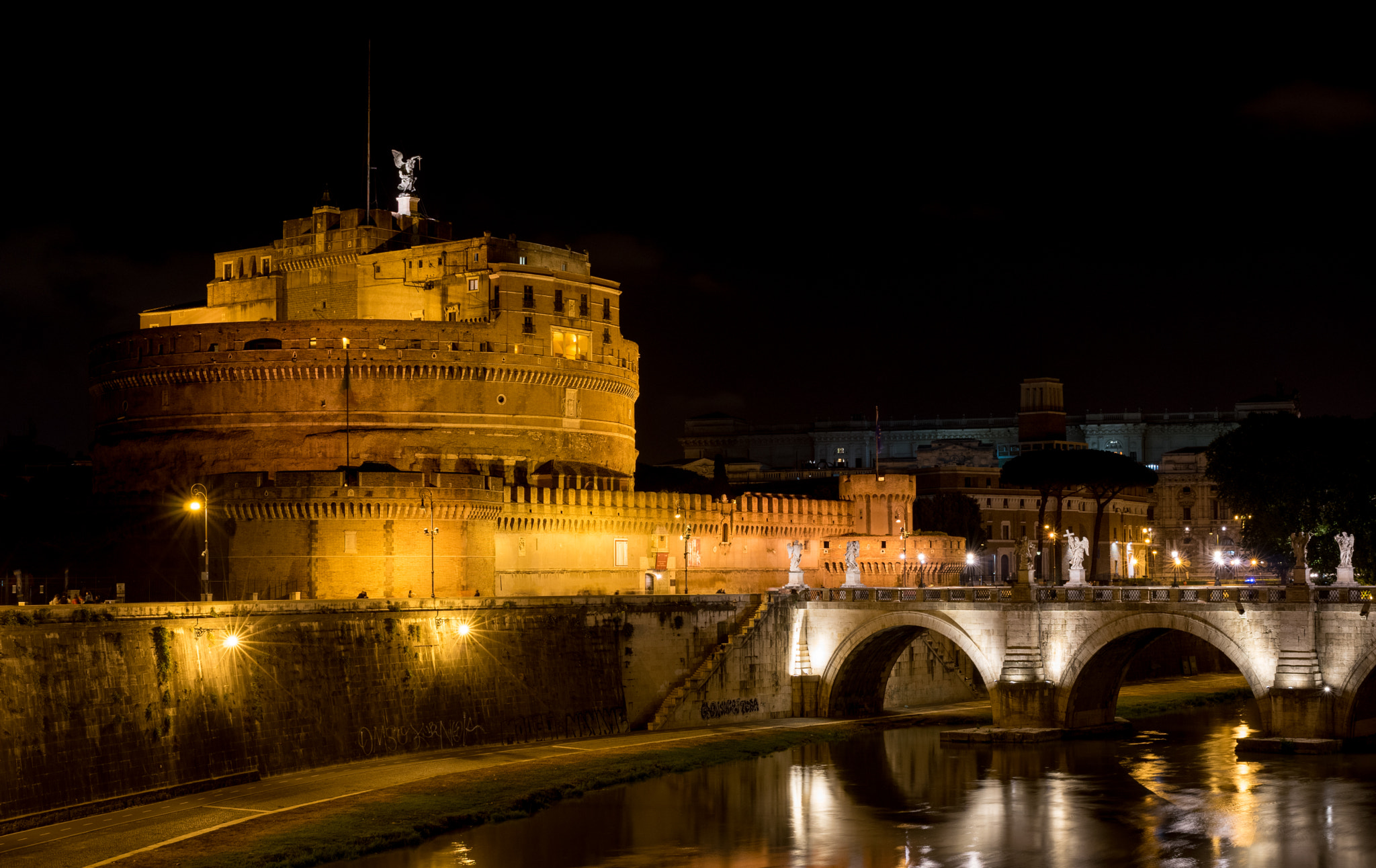 Pentax smc DA 35mm F2.8 Macro Limited sample photo. Castel sant'angelo photography