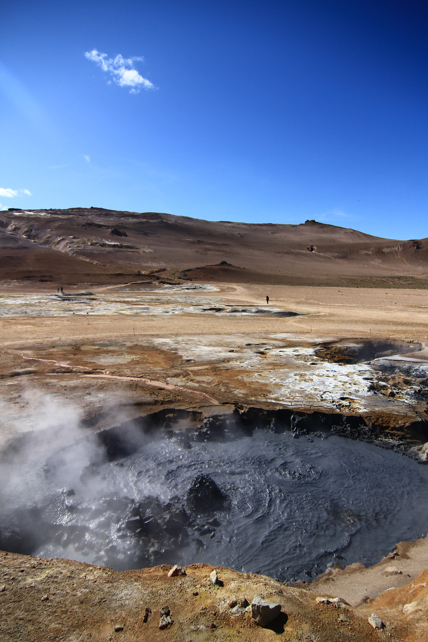 Tokina AT-X Pro 12-24mm F4 (IF) DX sample photo. Bubbling mudpots photography