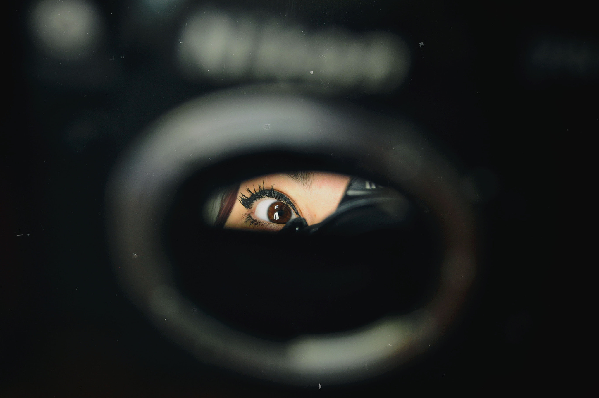 AF Zoom-Nikkor 28-80mm f/3.3-5.6G sample photo. Self-portrait photography