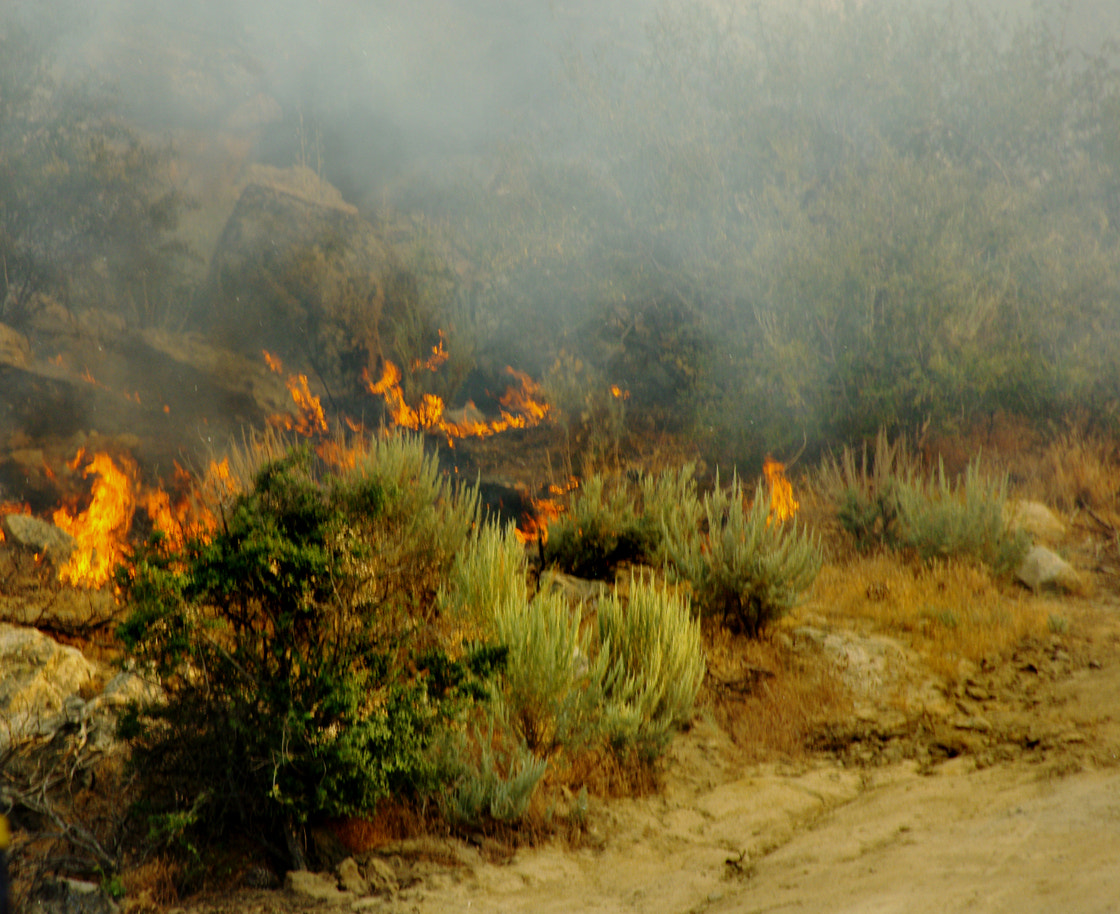 smc PENTAX-DA L 55-300mm F4-5.8 ED sample photo. Start of a wild fire photography
