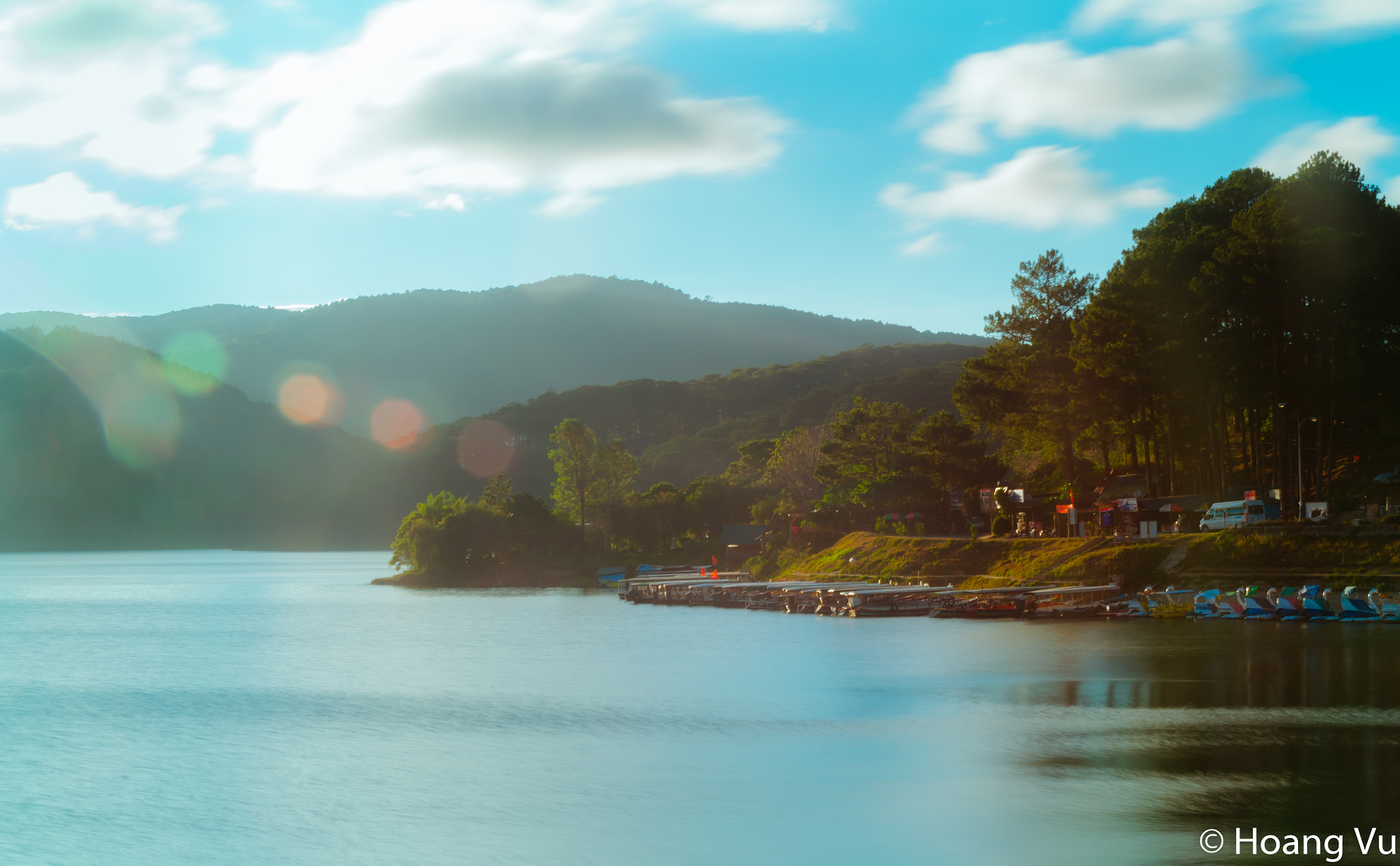 Nikon D3100 + Sigma 18-200mm F3.5-6.3 DC sample photo. A lake during sunset photography