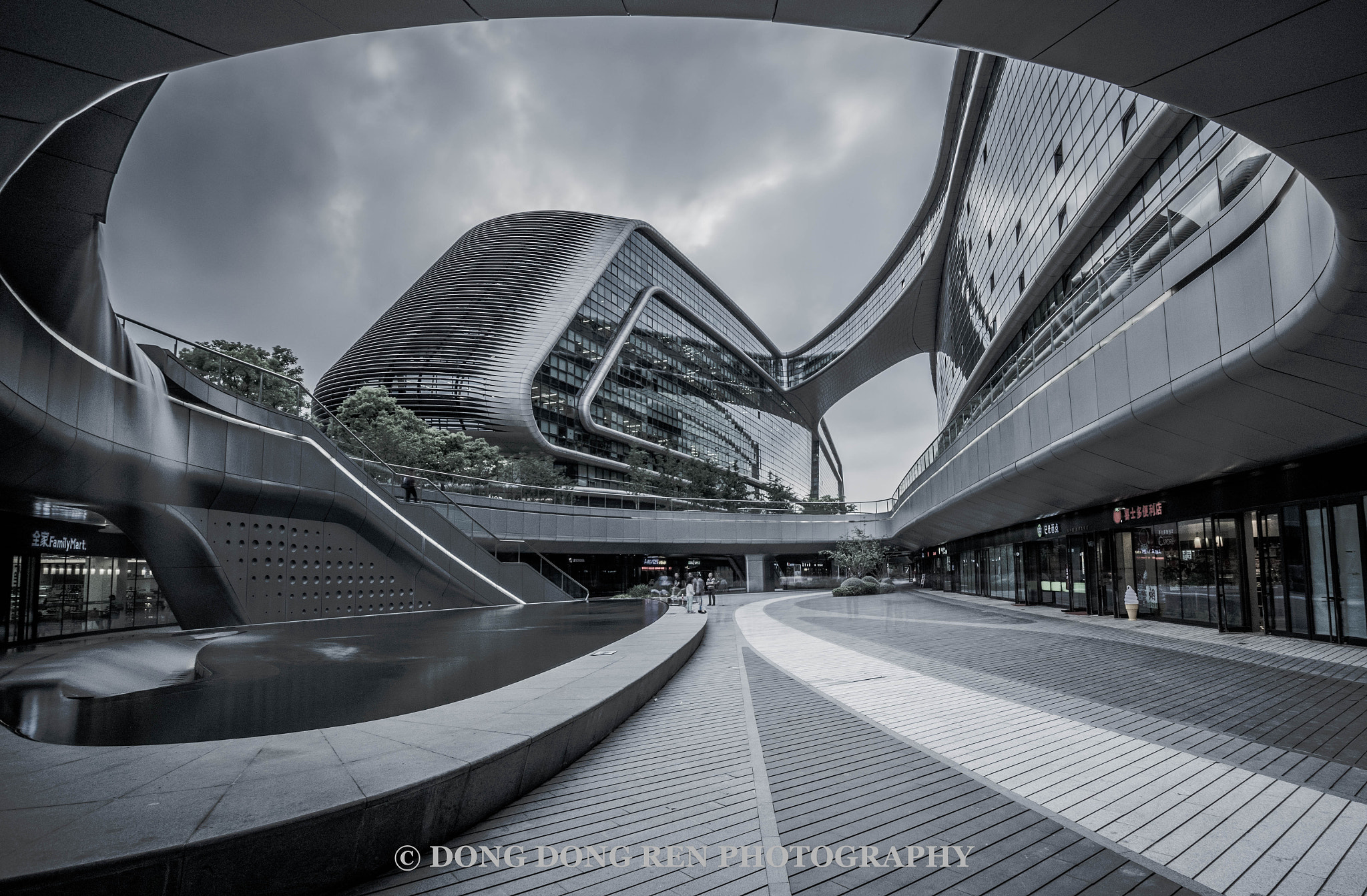 Sigma 10-20mm F3.5 EX DC HSM sample photo. 上海凌空soho photography