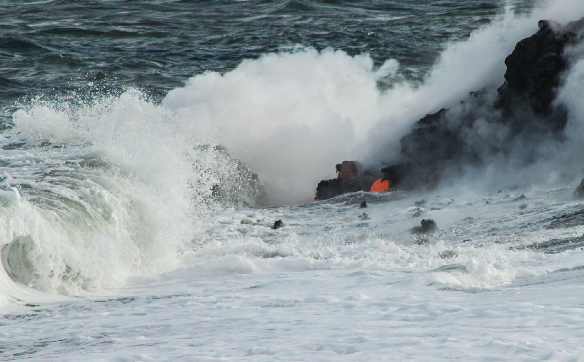 Canon EF 75-300mm f/4-5.6 USM sample photo. Lave wave photography