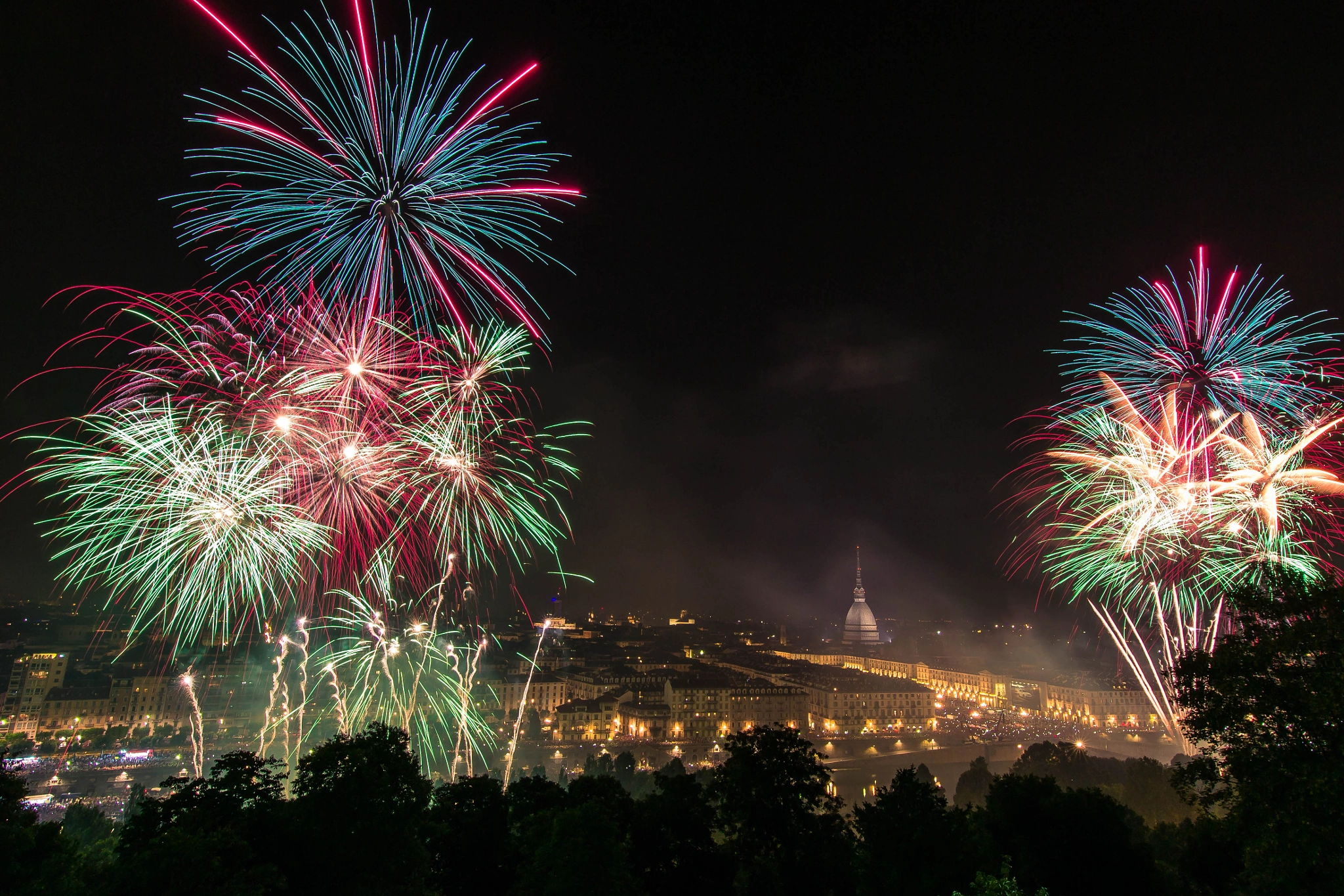 Nikon D3100 sample photo. St. john's night photography
