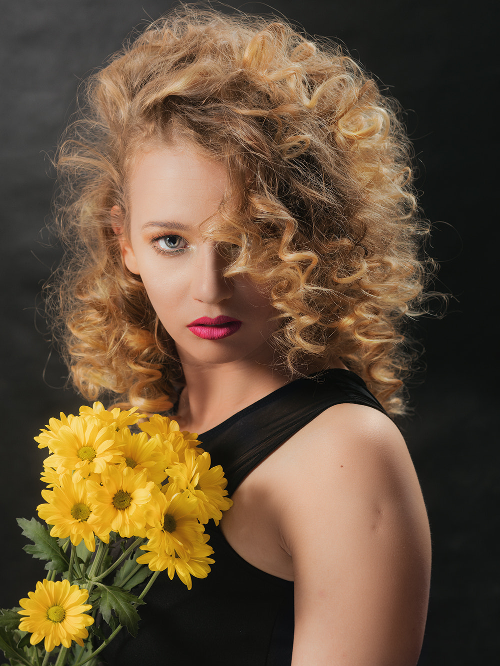 Canon EOS 5DS + Canon EF 85mm F1.8 USM sample photo. Karo photography