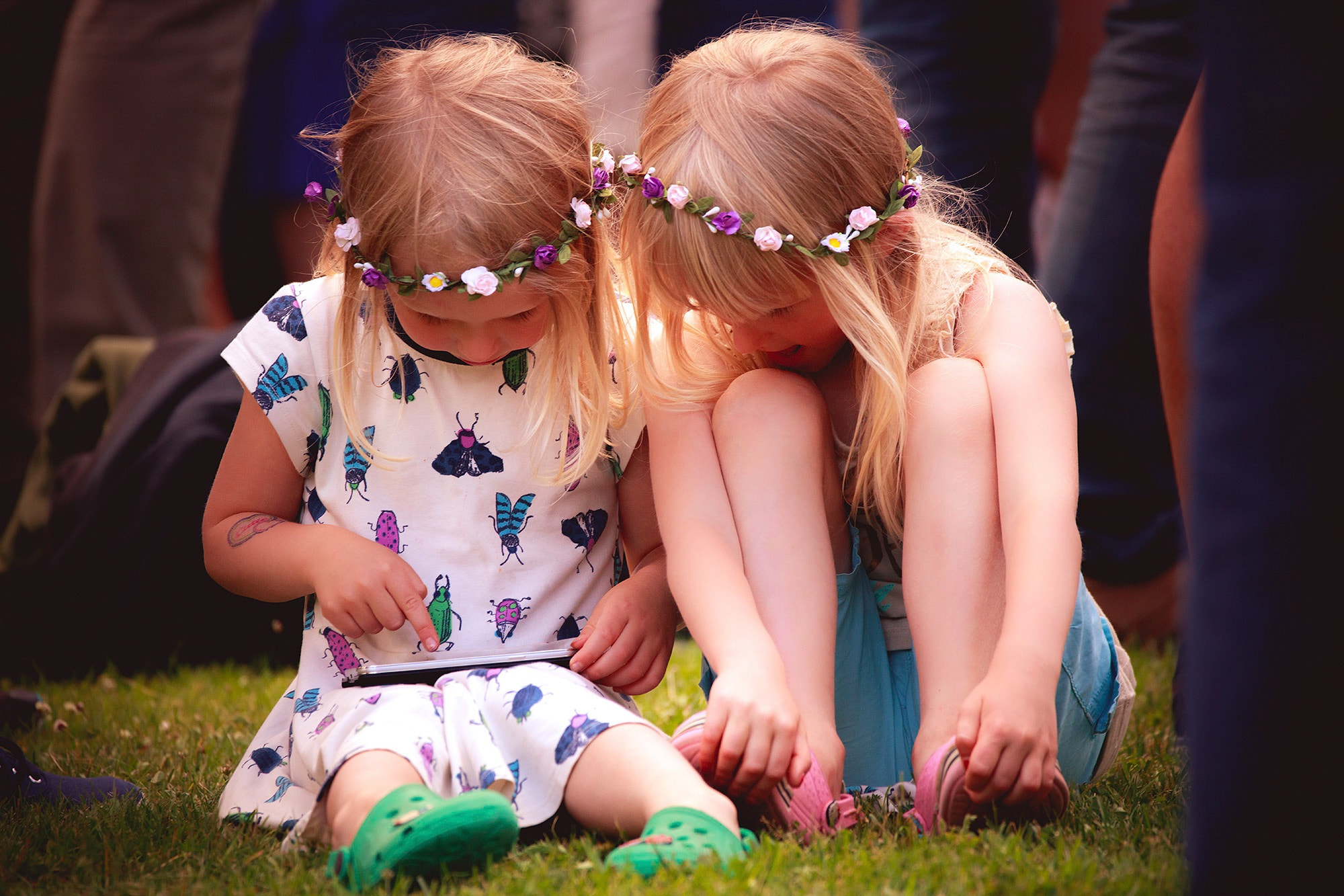150-600mm F5-6.3 DG OS HSM | Contemporary 015 sample photo. Adorable midsummer girls photography