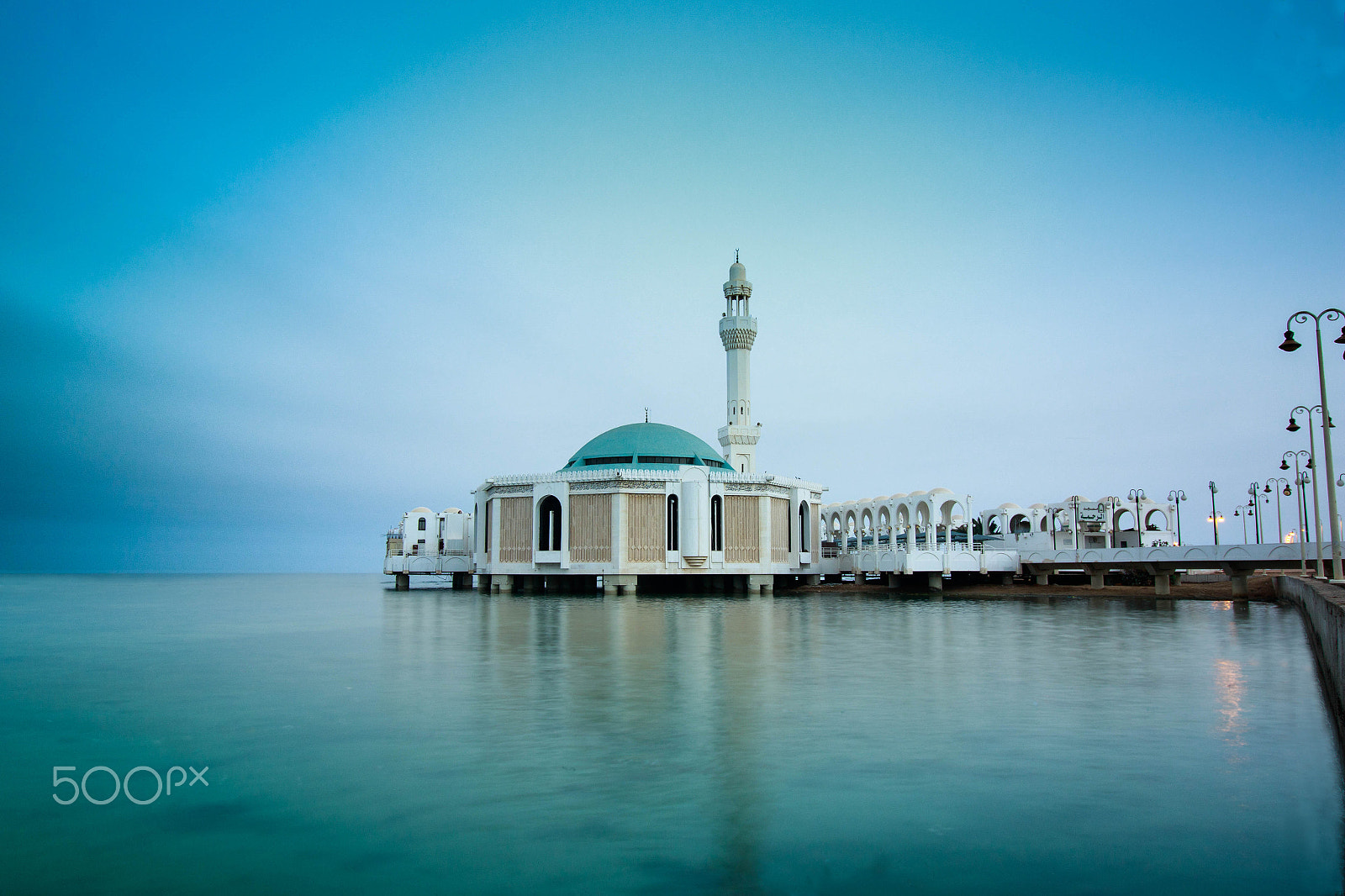Canon EF-S 10-18mm F4.5–5.6 IS STM sample photo. Al rahma mosque photography