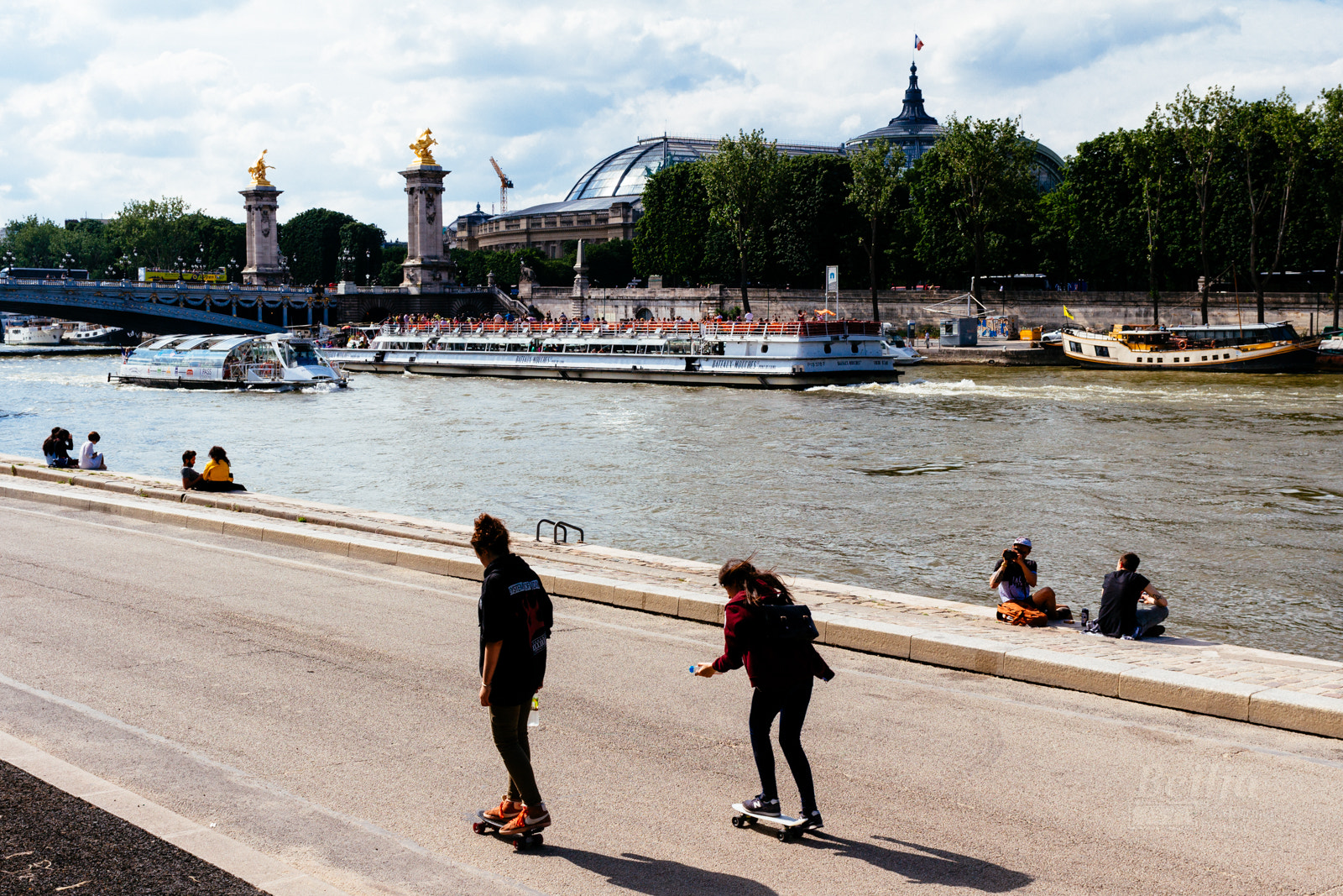 Canon EF 28mm F2.8 IS USM sample photo. Les quais l'été photography