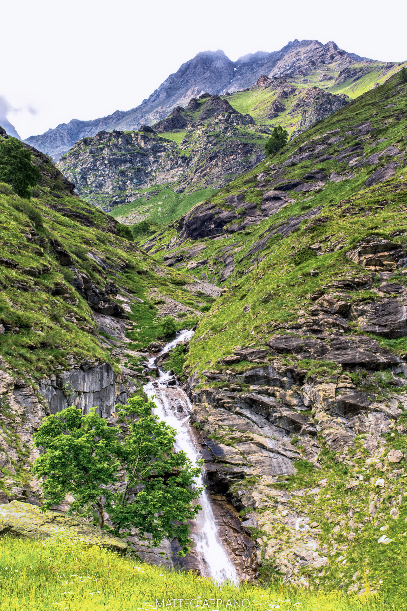 Pentax K-3 II sample photo. Little waterfall on the road to malciaussia photography