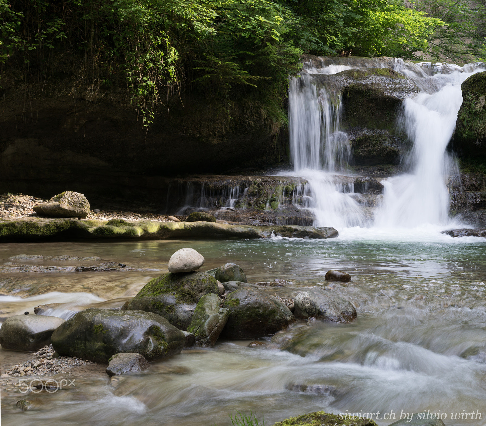 Sony DT 16-105mm F3.5-5.6 sample photo. Kemptnertobel photography
