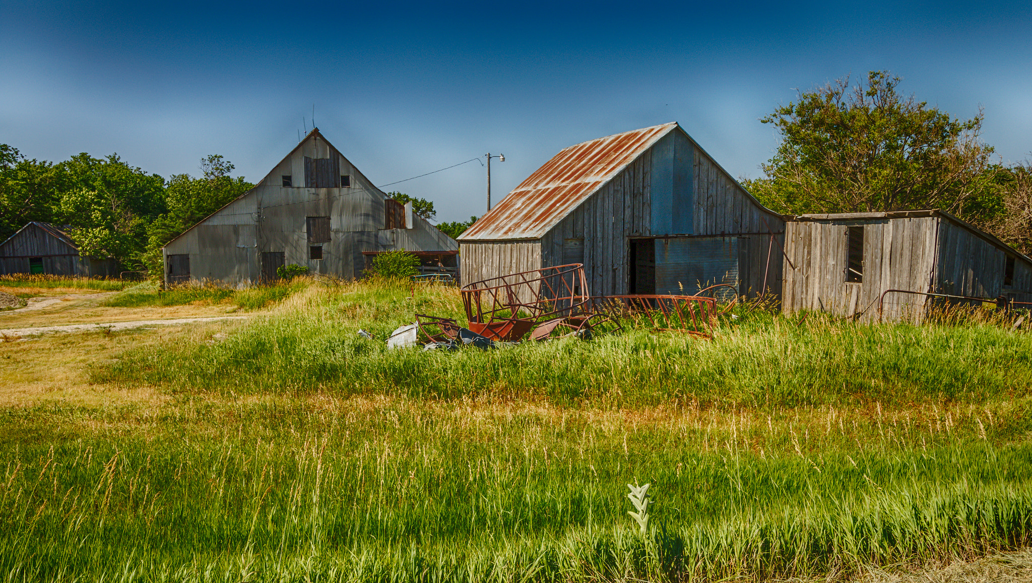 Canon EF-S 10-18mm F4.5–5.6 IS STM sample photo. Barnyard photography