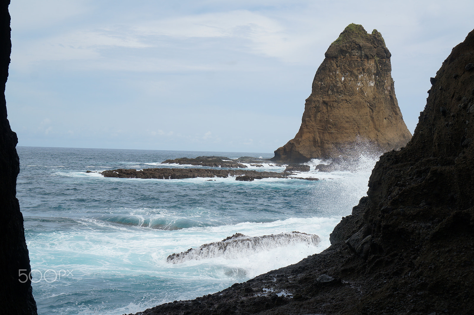 Sony Alpha NEX-6 + Sony E 35mm F1.8 OSS sample photo. Indian ocean photography