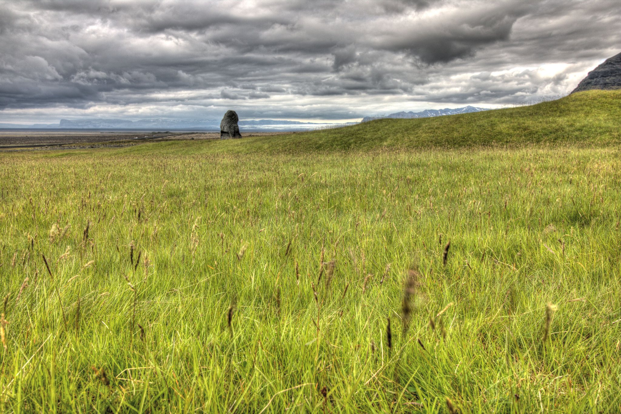 Canon EF-S 10-18mm F4.5–5.6 IS STM sample photo. Icelandic meadow photography
