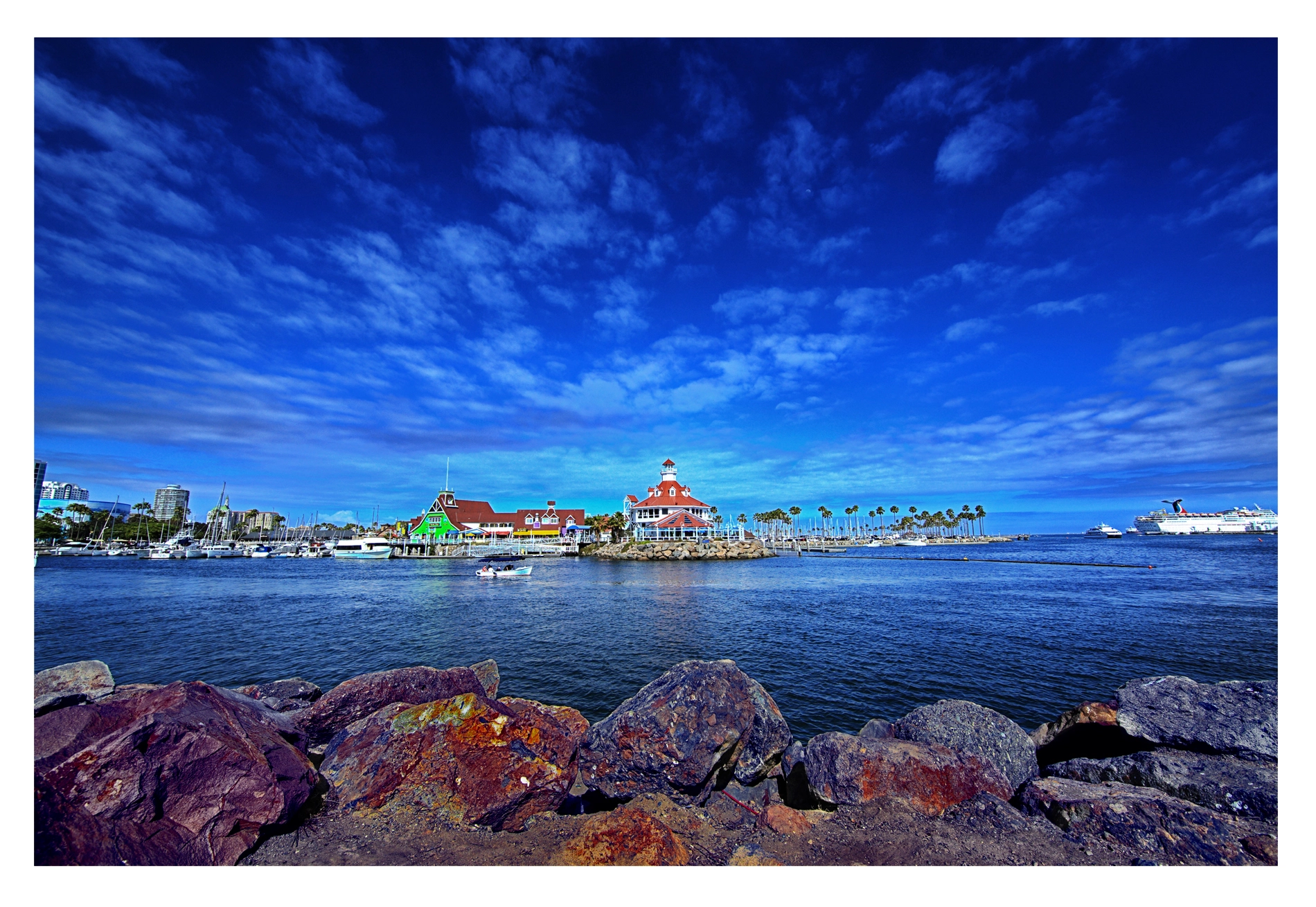 Canon EF 14mm F2.8L II USM sample photo. Blue long beach photography