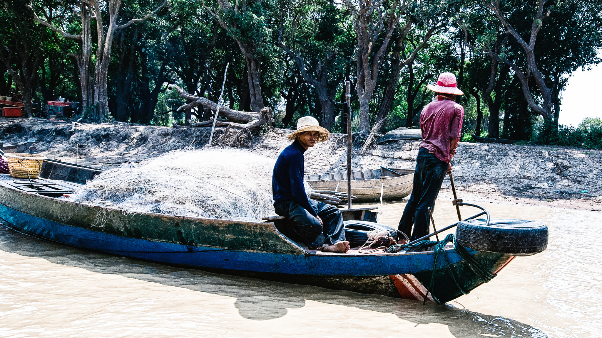 Nikon D80 sample photo. Cambodian kampong photography
