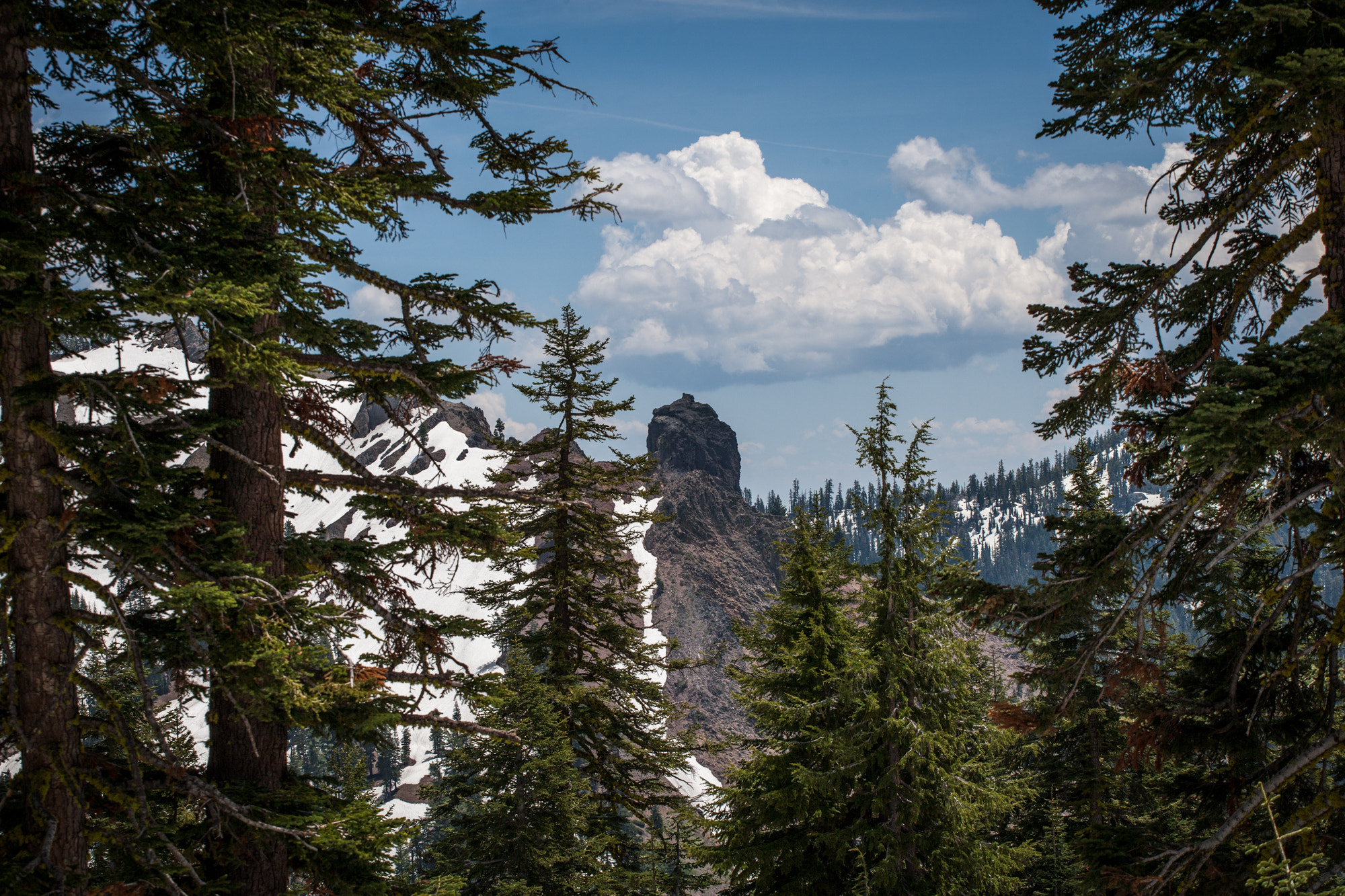 Canon EOS-1Ds Mark II sample photo. Saw tooth ridge photography