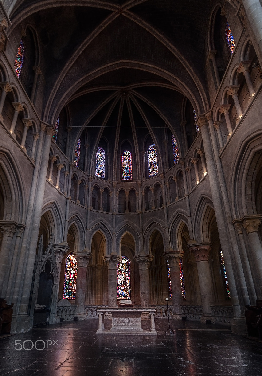 Canon EF-S 10-18mm F4.5–5.6 IS STM sample photo. Lausanne cathedral - altar view photography