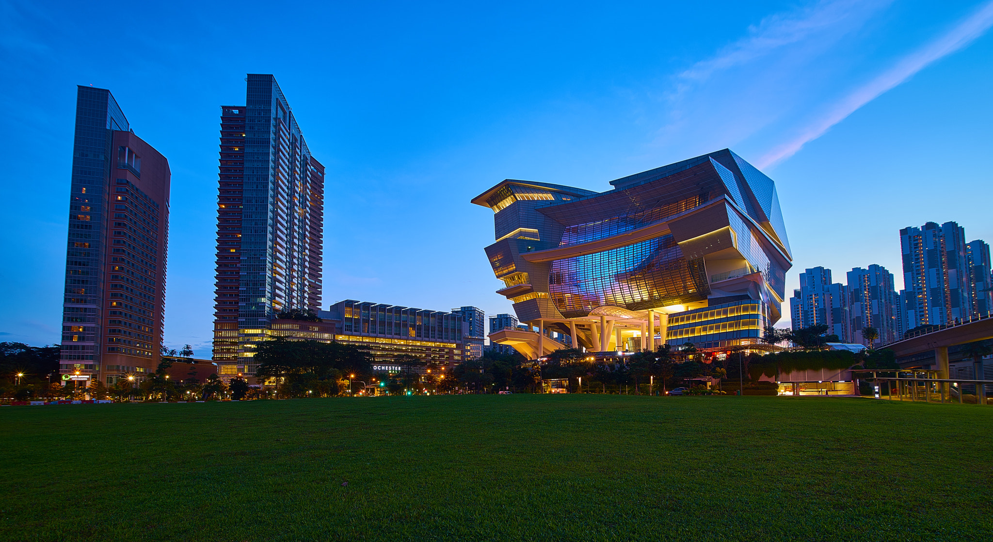 Sony a7R + 16-28mm F2.8 sample photo. Buona vista photography